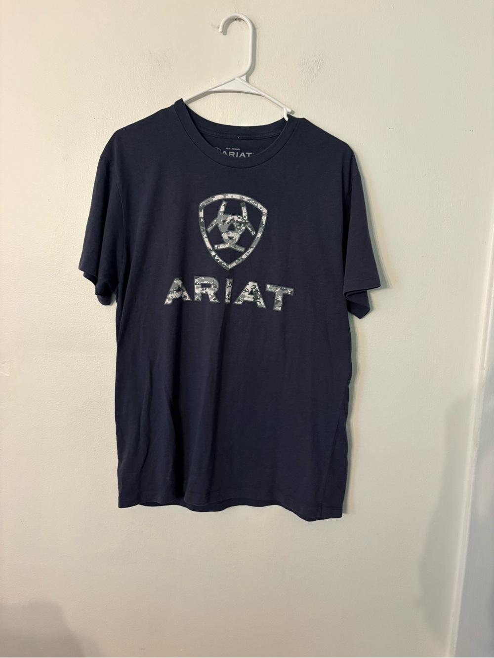 Ariat Men's Navy Graphic Logo Short Sleeve Tee